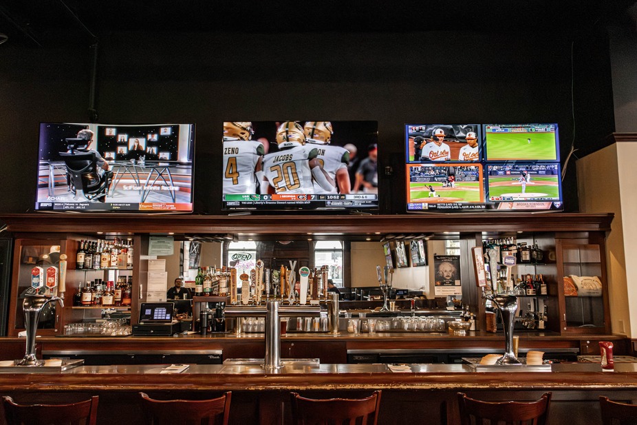 24 Taps Burgers & Brews